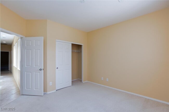 Building Photo - 5044 Walbrook Ln