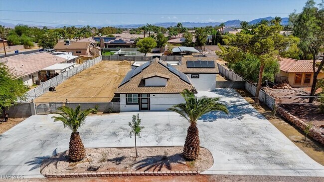 Building Photo - 7724 Rancho Destino Rd