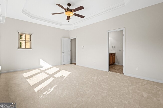 Building Photo - 7911 Brass Lantern Dr
