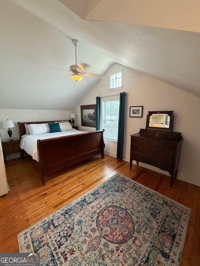 Building Photo - 601 Norris St