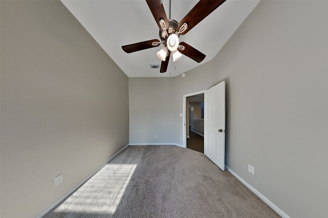 Building Photo - 21549 Duke Alexander Dr
