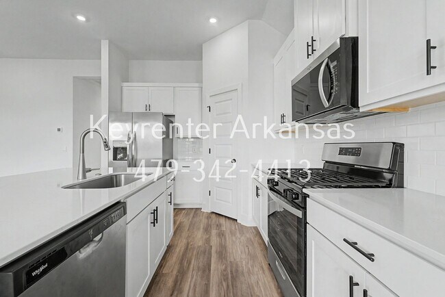 Building Photo - 407 W Taverner Xing