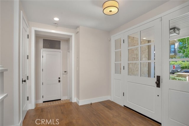 Building Photo - 328 28th St