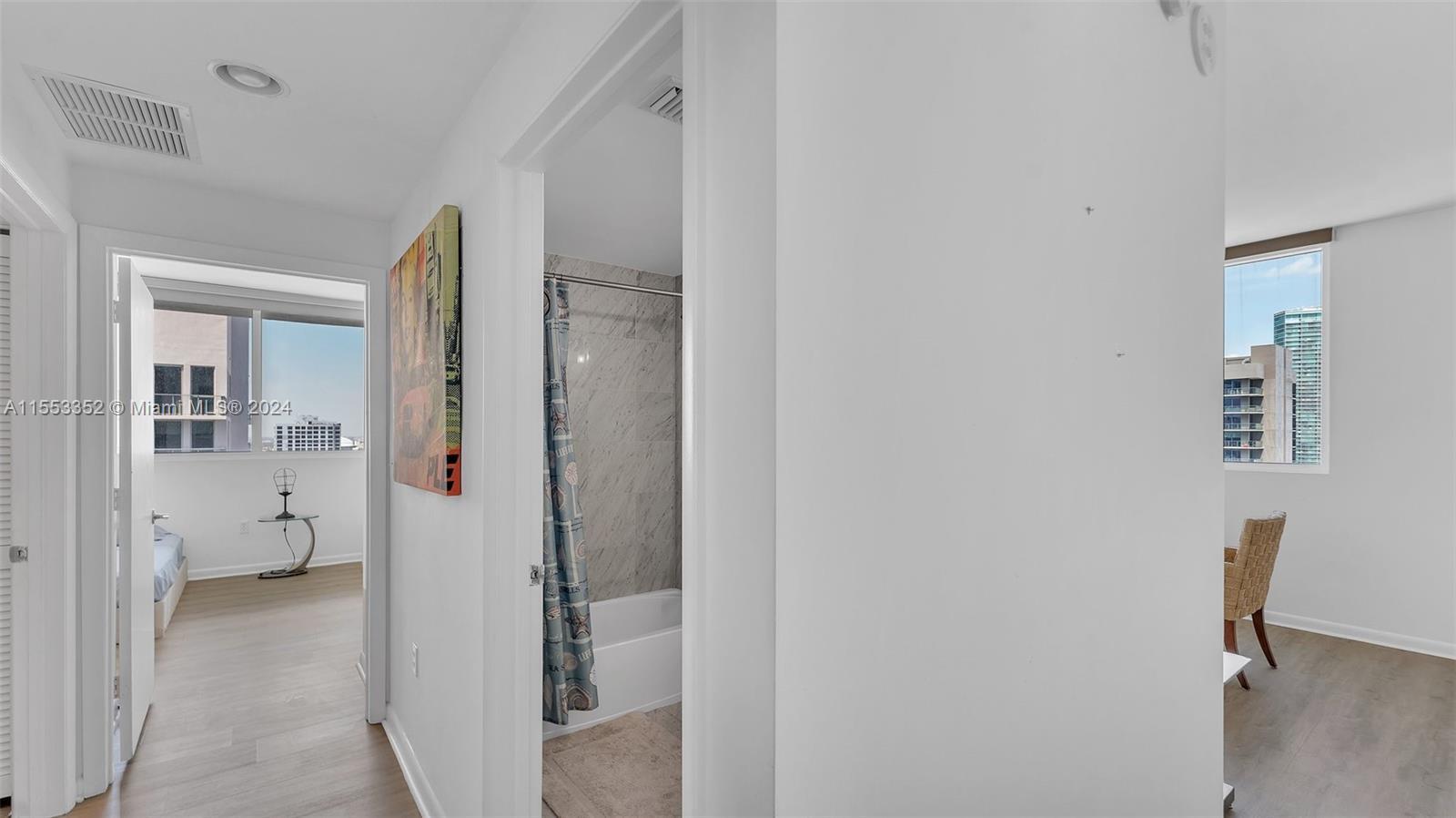 Building Photo - 253 NE 2nd St