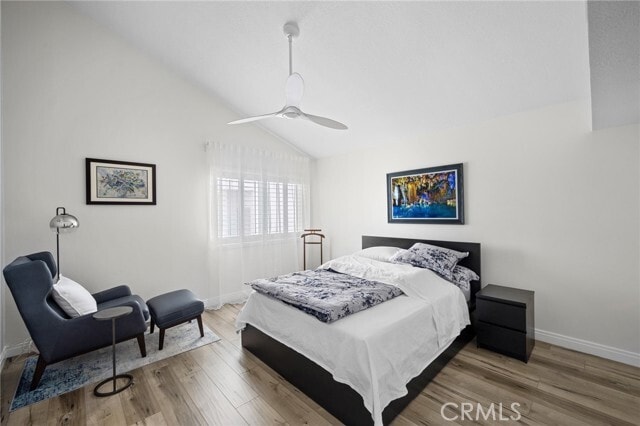 Building Photo - 13041 Moorpark St