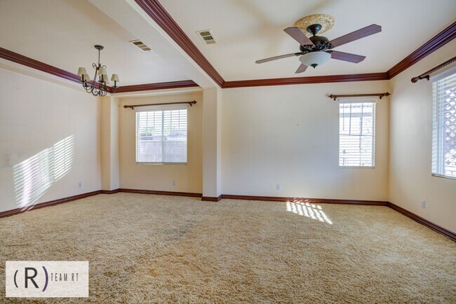 Building Photo - NEW PROMO PRICE! $3,470/MO