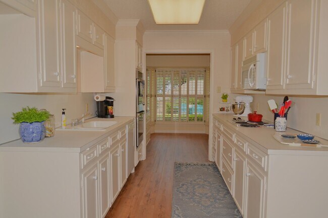 Building Photo - Charming 2 Bed, 2 Bath Home in Waco - Perf...