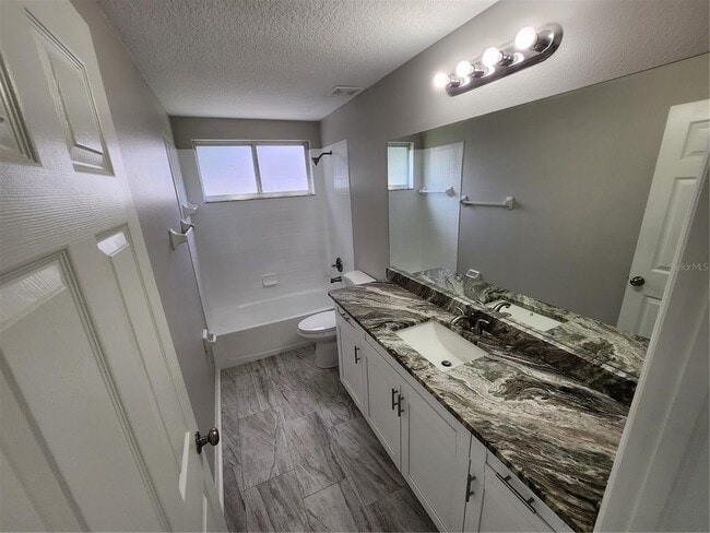 Building Photo - 22124 Bell Harbor Dr