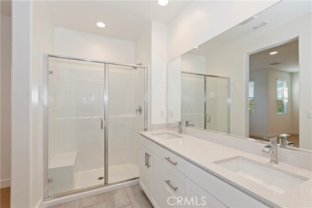 Building Photo - 568 Granite St