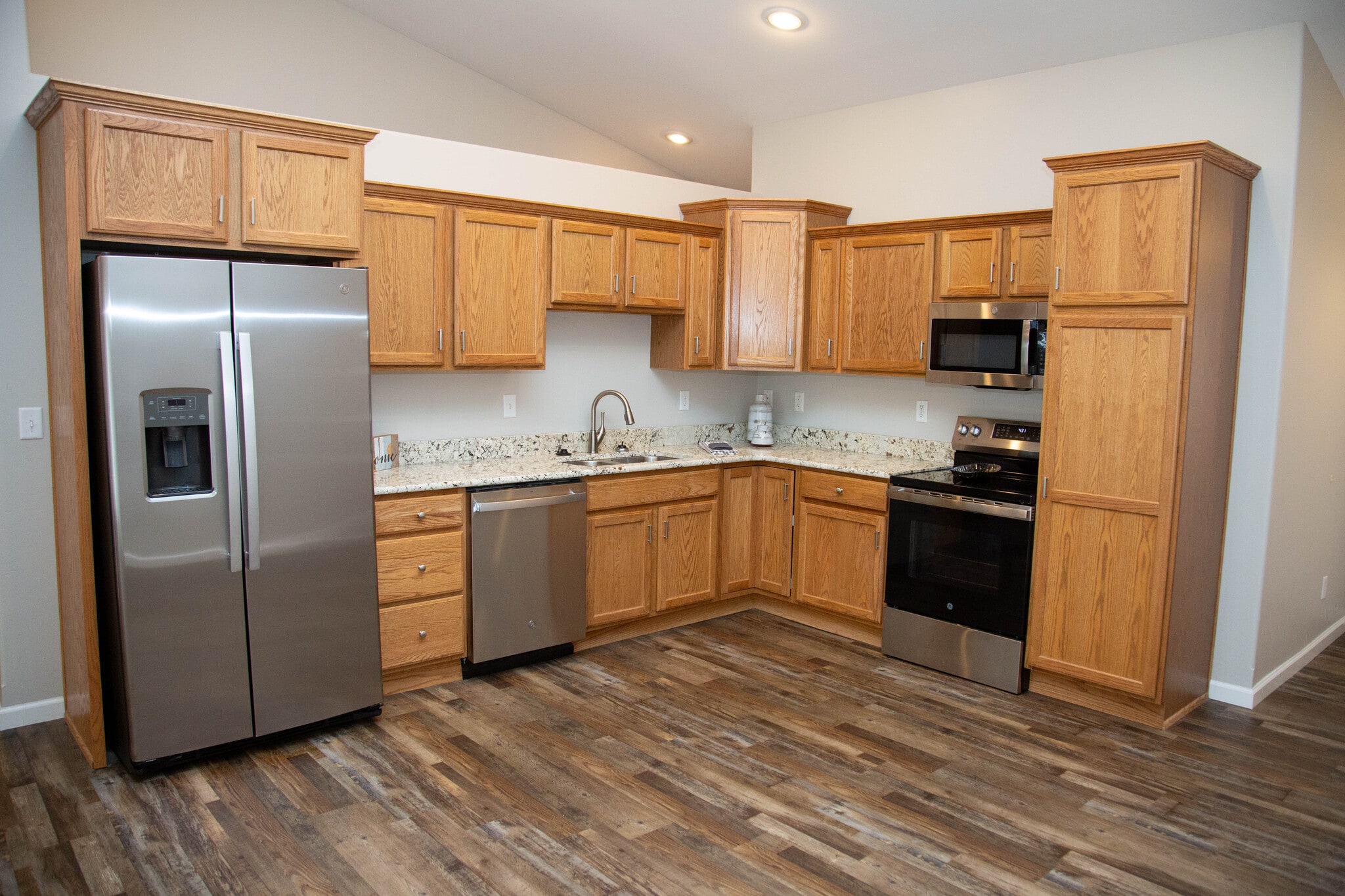 Building Photo - 2270 Fawn View Dr