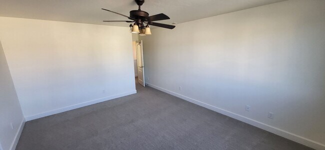 Building Photo - 21187 SE Kayla Ct