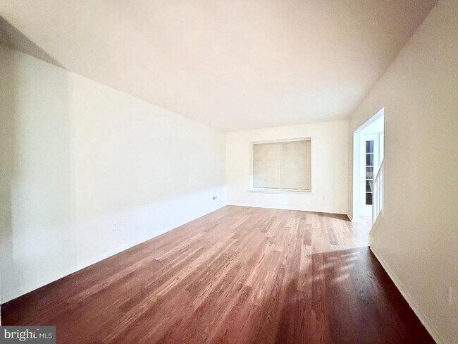 Building Photo - 2604 Delancey Way