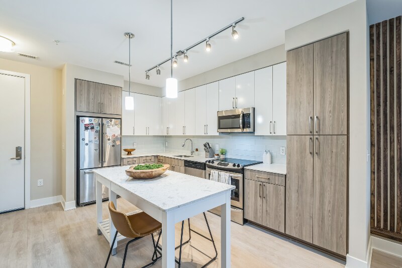 Building Photo - 145 Riverhaven Dr