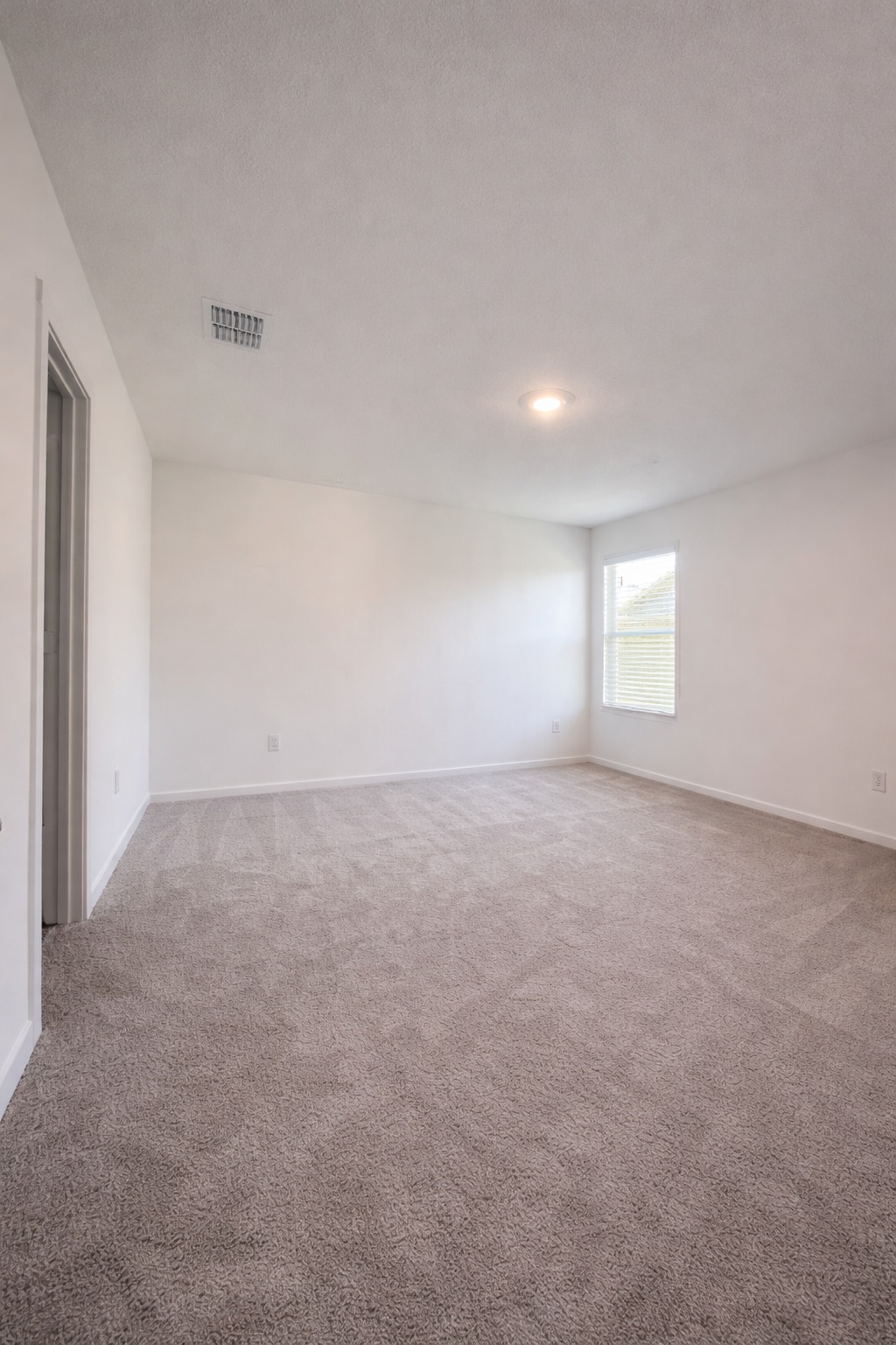 Master Bedroom - 3013 Campeiro Ave