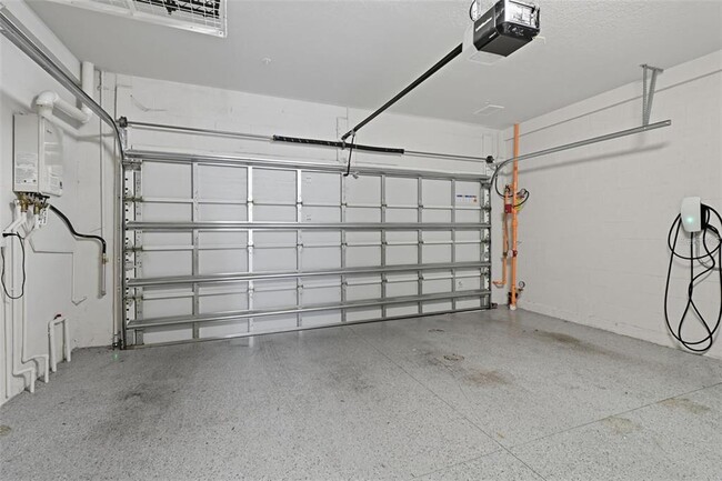 Building Photo - 2511 N Grady Ave