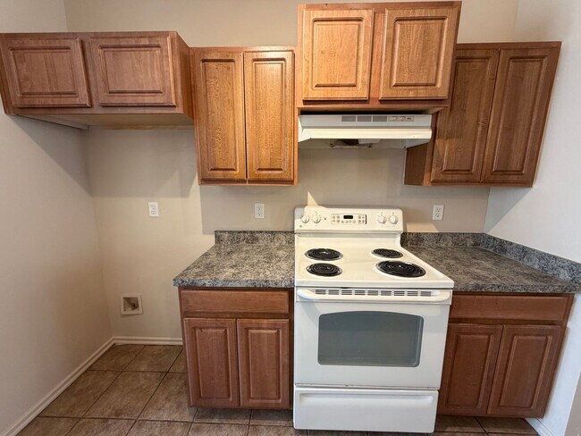 Building Photo - 212 Chalmette Dr