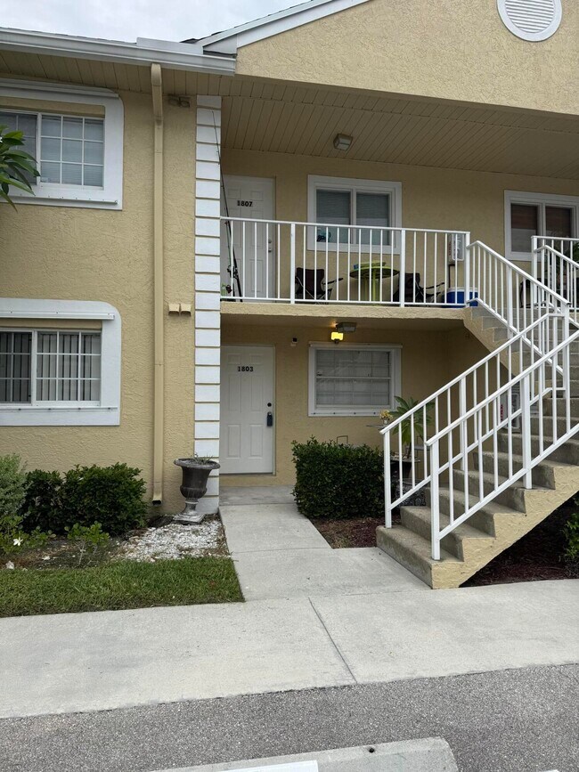 Building Photo - 1803 Palm Beach Trace Dr
