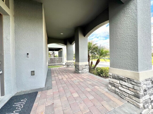 Building Photo - SPECTACULAR MODERN HOME!!Relaxing water views- MOVE IN September 2026-2 story 4 bed 3.5 bath HM i...