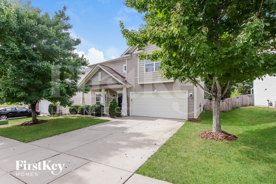 Building Photo - 4407 Lawrence Daniel Dr