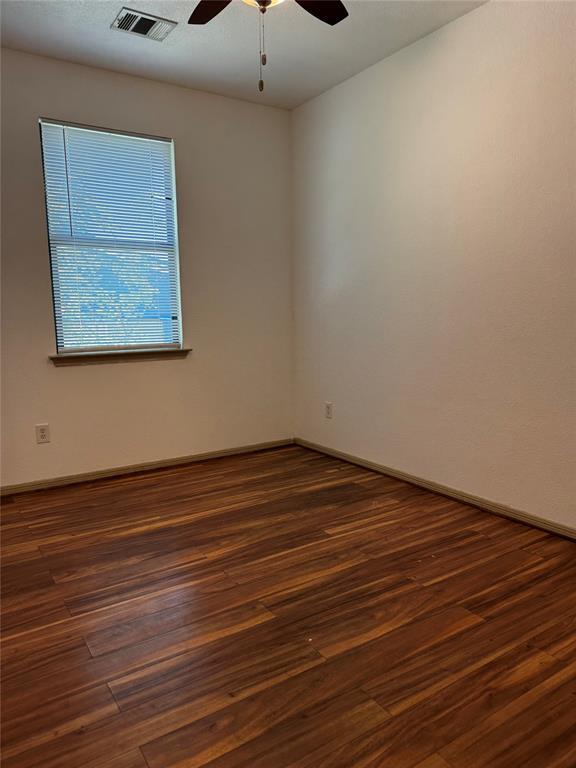Building Photo - 8901 Parkfield Dr