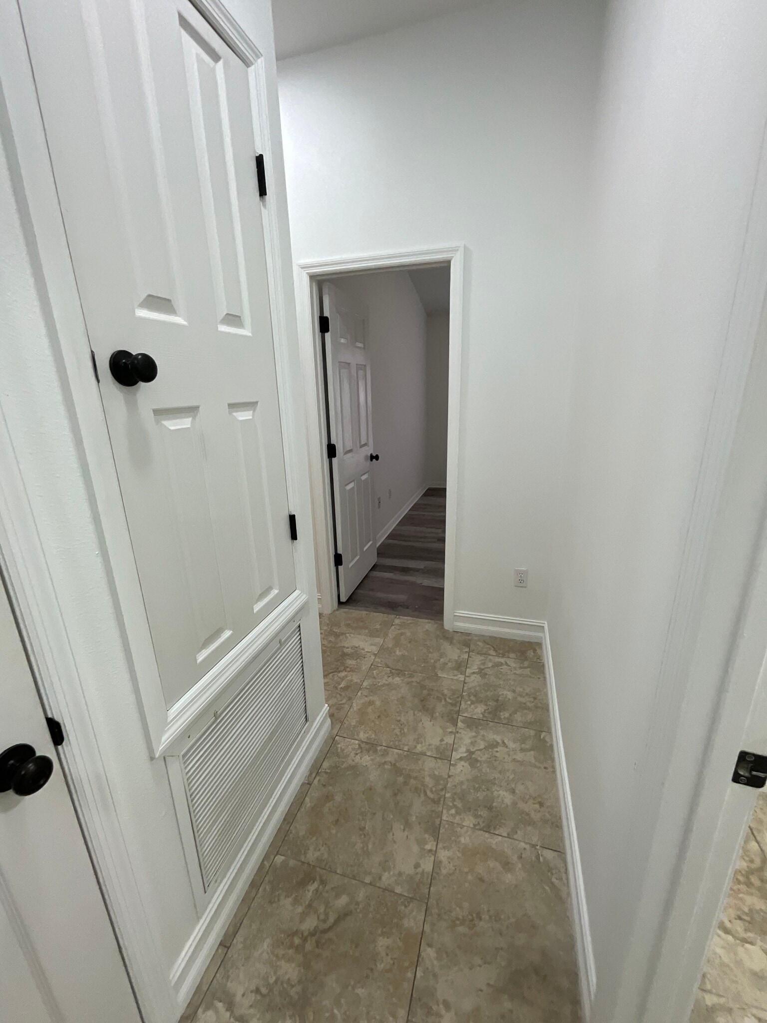 Building Photo - 1451 Morgan Ct