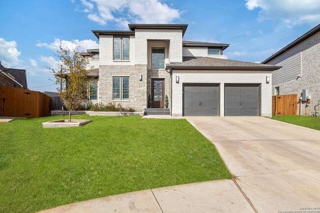 Building Photo - 14347 Apache