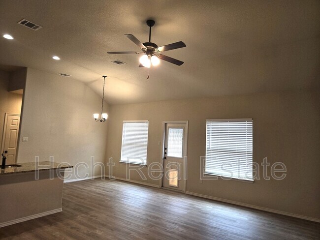 Building Photo - 217 Kaspar Way