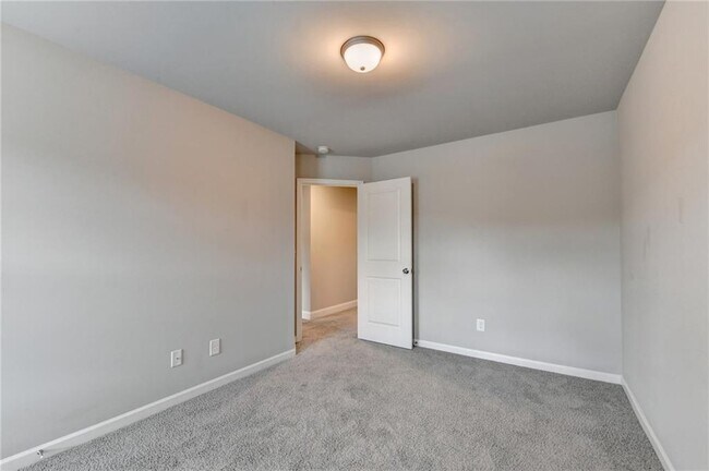 Building Photo - 2408 Morgan Creek Rd