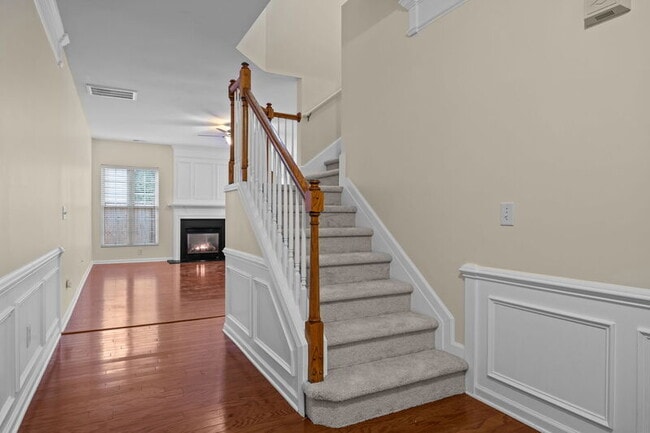 Building Photo - 7805 Jeffrey Alan Ct