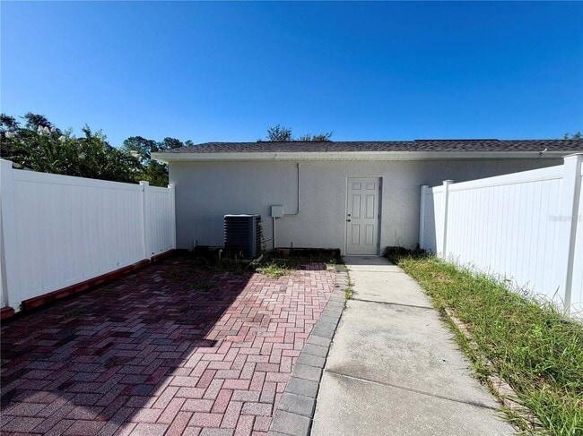 Building Photo - 12506 Cruxbury Dr