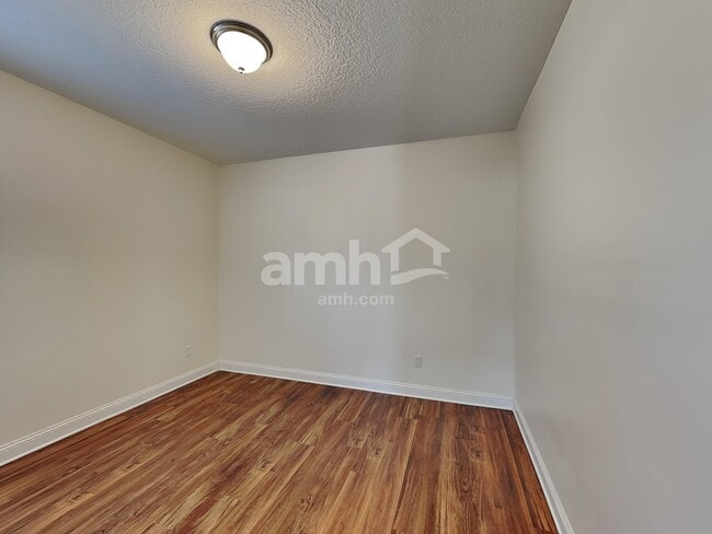 Building Photo - 34 Tristan Ct