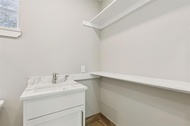 Building Photo - 3223 Cherrywood Ave