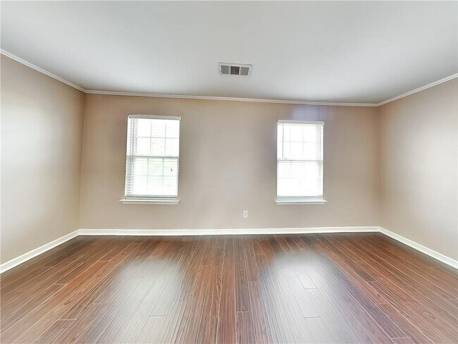 Building Photo - 264 Grandview Cir