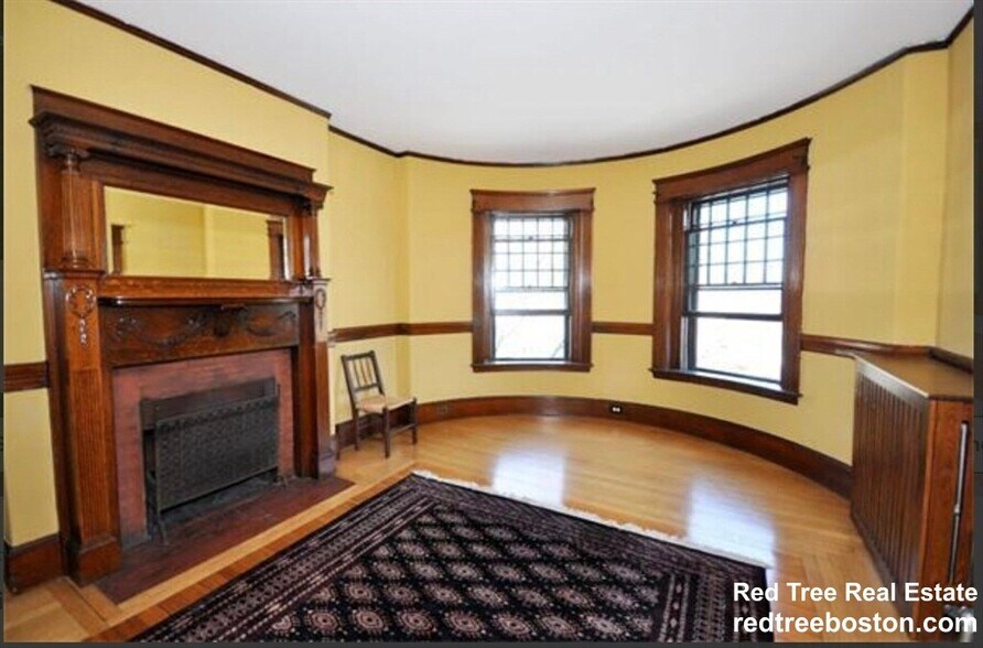 Building Photo - 336 Washington St