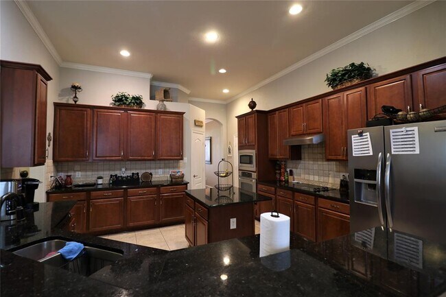 Building Photo - 6126 Emberwood Falls Dr