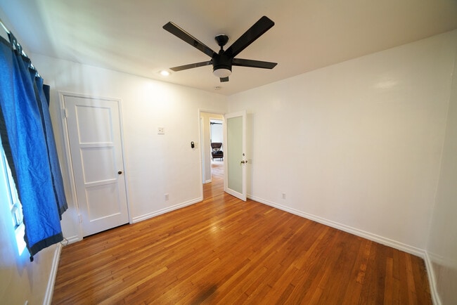 Building Photo - 13719 San Pedro St