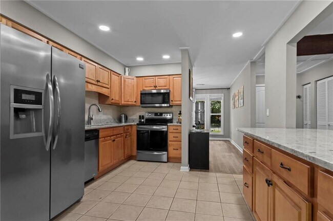 Building Photo - 2985 Christophers Ct
