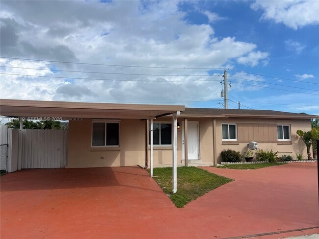 Building Photo - 21321 SW 99th Ct