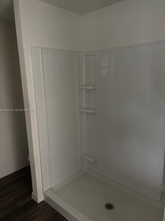 Building Photo - 579 NW North Macedo Blvd