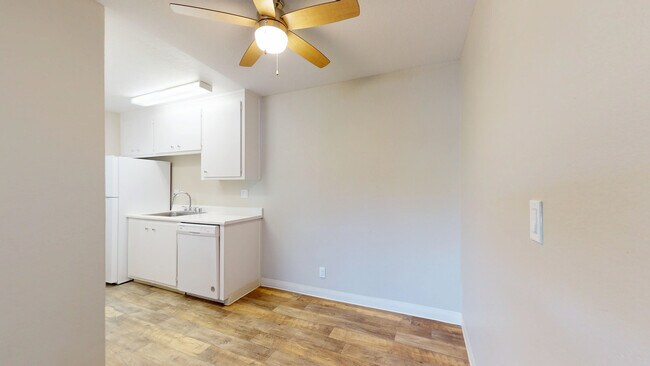 Building Photo - 481 Ignacio Blvd