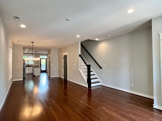 Building Photo - 1228 N 31st St