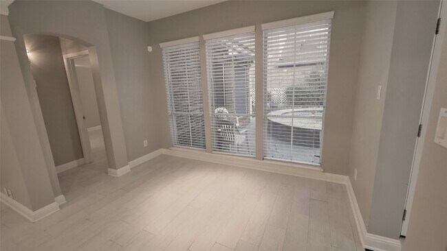 Building Photo - 1314 Caravelle Ct