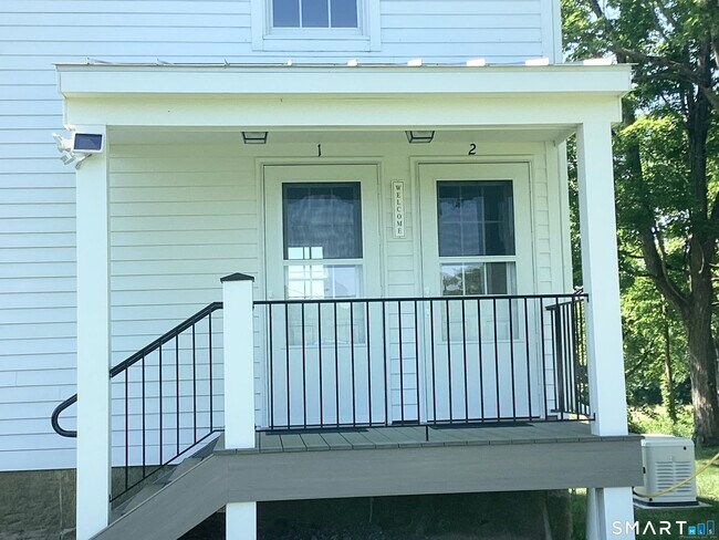 Building Photo - 533 Weekeepeemee Rd