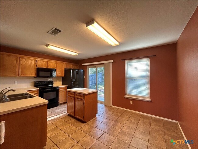 Building Photo - 4510 Dartmouth Dr