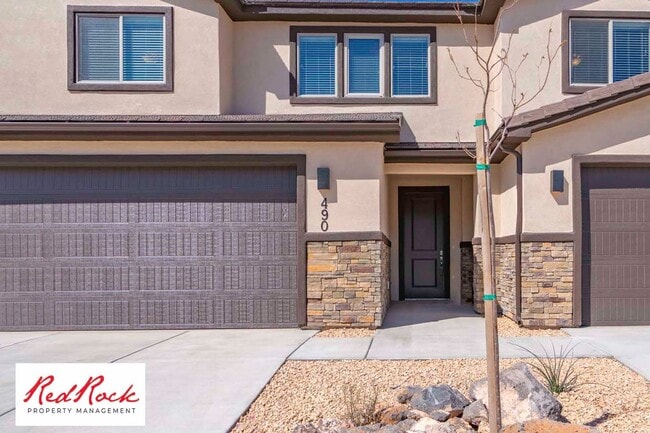 Building Photo - Modern 4-Bed Townhome in Hurricane Heights