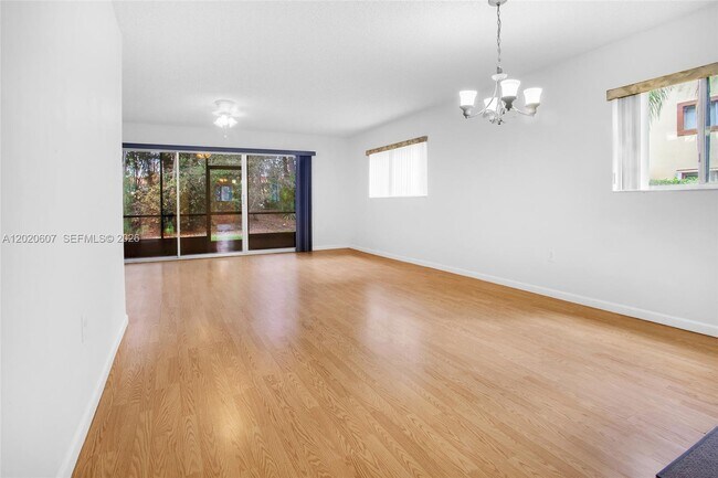 Building Photo - 900 SW 142nd Ave