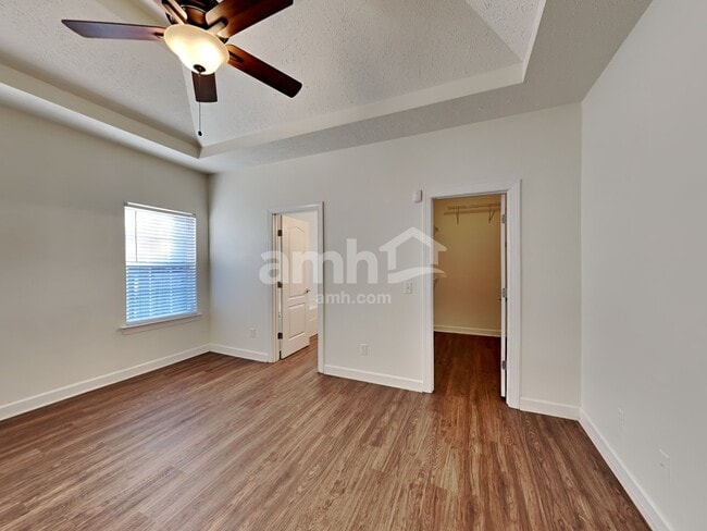 Building Photo - 929 Morning Rd