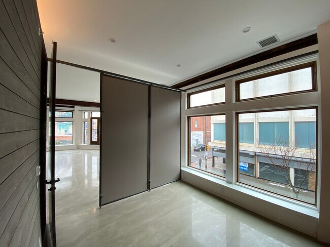 Building Photo - 501 South St