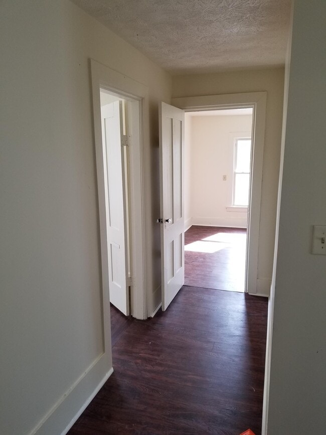 Building Photo - 113 Fayette St