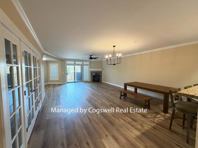 Building Photo - 5005 N Edgewood Dr